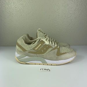 Saucony Men's GRID 9000 "Cream" Sz10 S70302-1